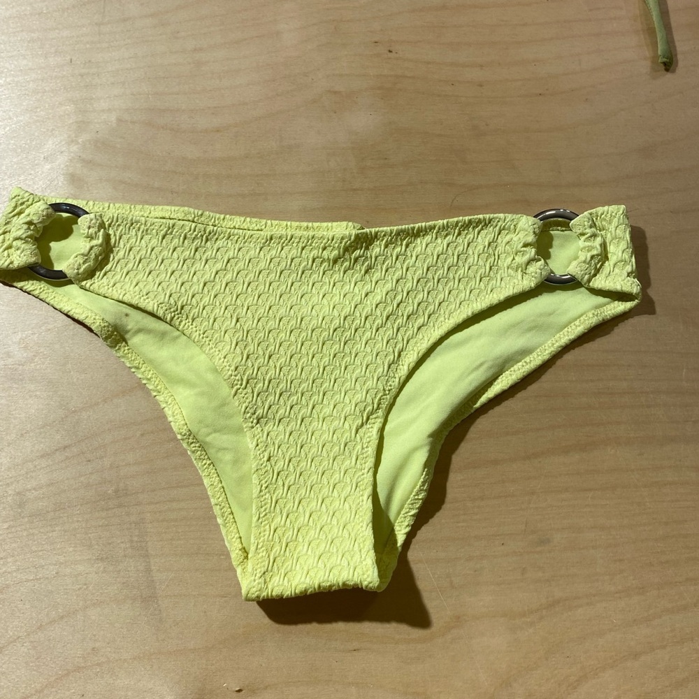 H & M Yellow Textured Bikini Bottoms Size 6 (BP)